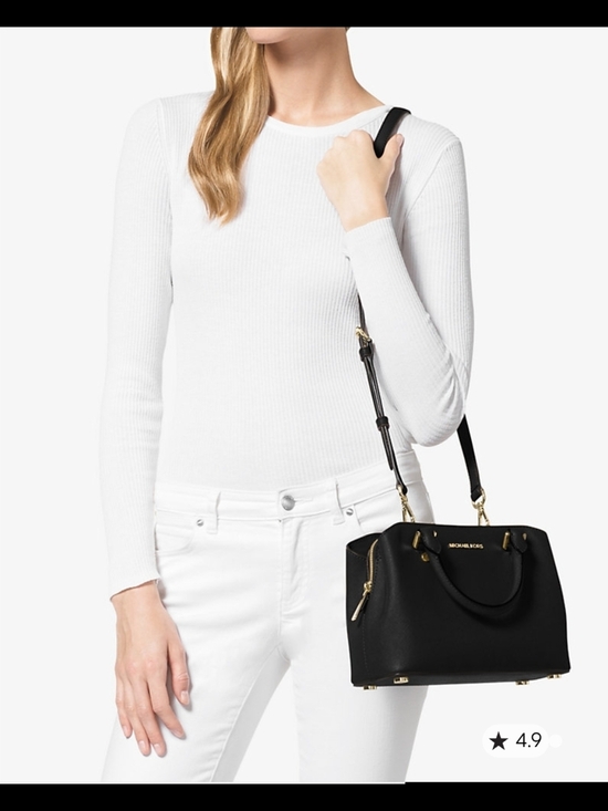 Handbags - Michael Kors savannah Bag